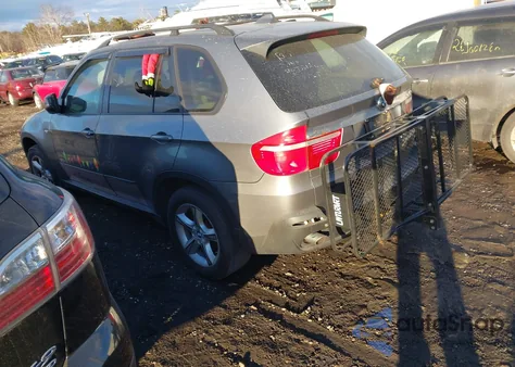 2008 BMW X5 3.0Si z USA, uszkodzony, nr VIN 5UXFE435X8L007217